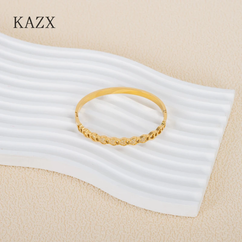 Women's Gold Plated Stainless Steel Heart Zircon Bangle Bracelet Tarnish Resistant Waterproof Open Cuff Elegant Daily Jewelry view 3