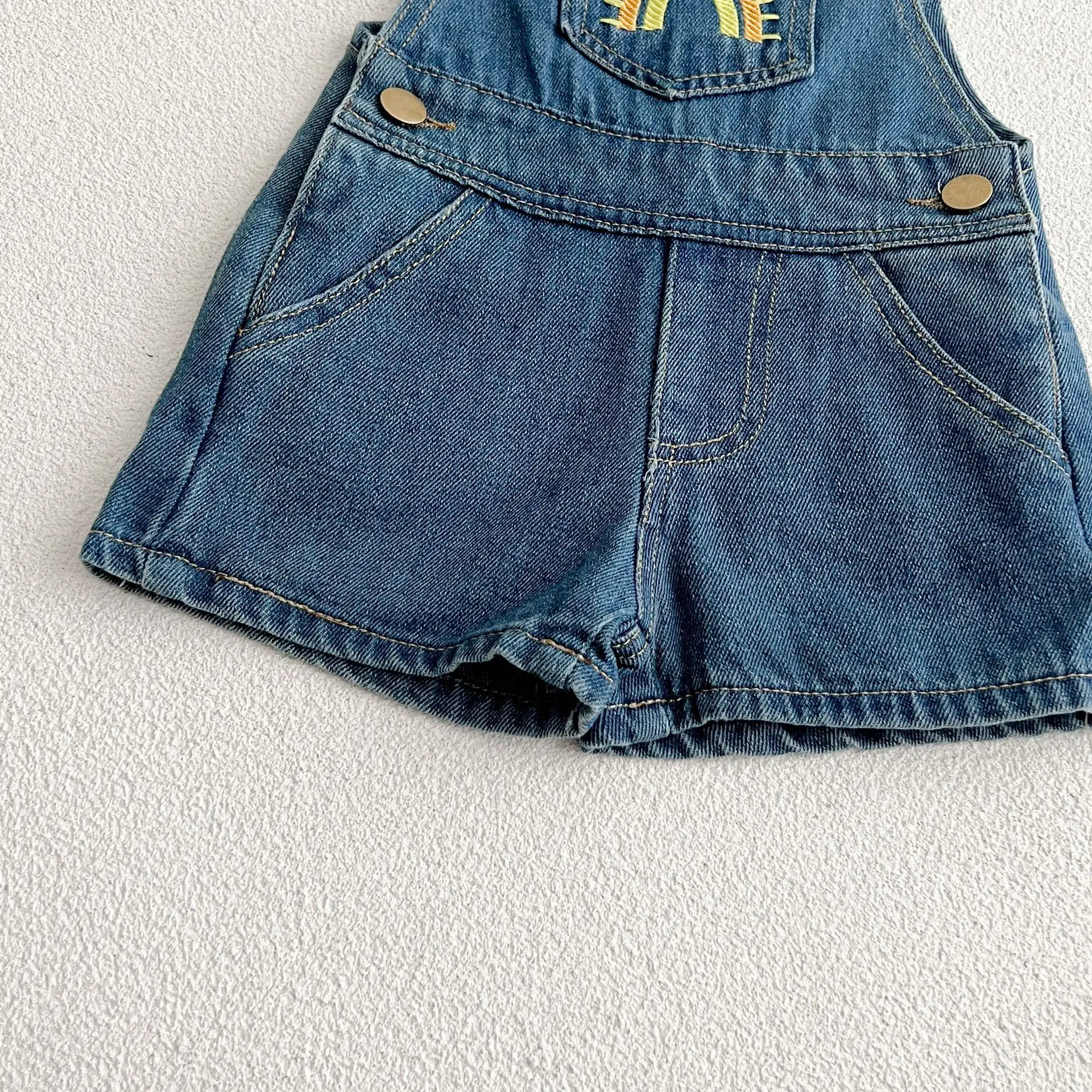 Sommer Baby Denim Overall Sticken Regenbogen Kleinkind Kind Junge Mädchen Tasche Lose Hosenträger Insgesamt Jeans Mode Overalls Kleidung – Detail 9