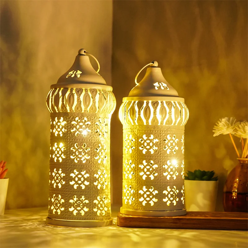 Metal Iron Wind Lamp Moroccan Hollow LED Night Light Lantern for Eid Mubarak Ramadan Kareem Party Home Decoration Ornaments Gift