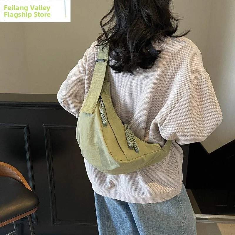 casual-commuter-nylon-dumpling-shaped-shoulder-bag-women's-canvas-crossbody-bag-lightweight-sports-bag-for-college-students