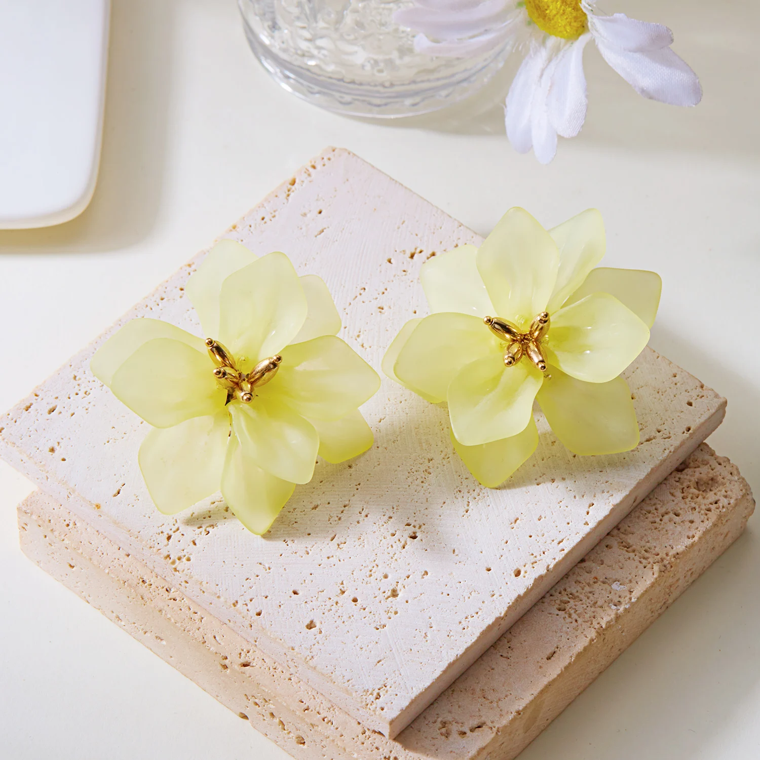 Übertriebene weiße Blumen-Ohrringe für Frauen, trendige Böhmen, bunte Blumen-Ohrstecker, Vintage-Schmuck, Hochzeits-Party-Geschenke – Detail 18