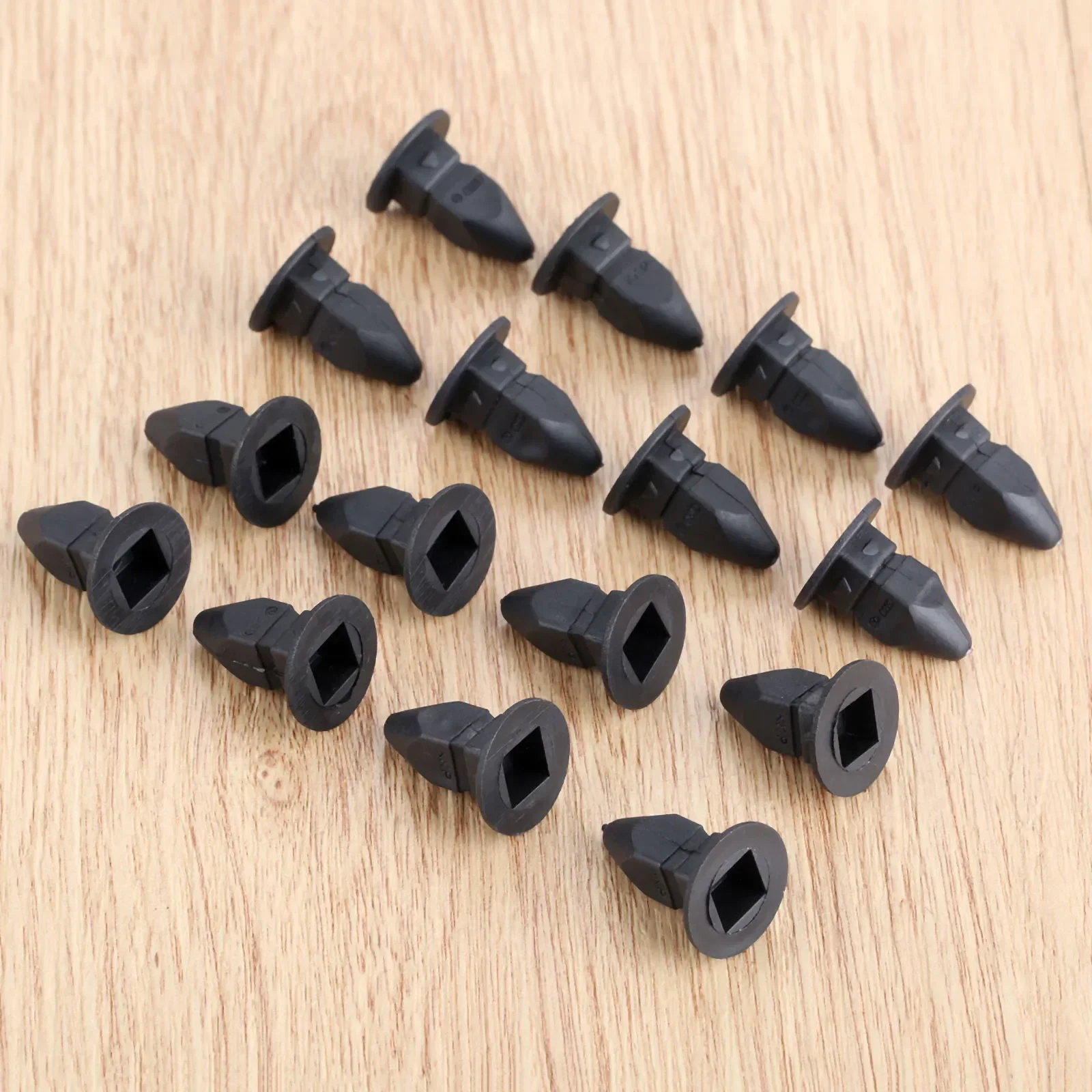 50Pcs Nylon Car Bumper Fender Apron Screws Grommet Nut Auto Fastener Clip A20925 For Audi A4 S4 A6 S6 / Golf Passat N908-214-01