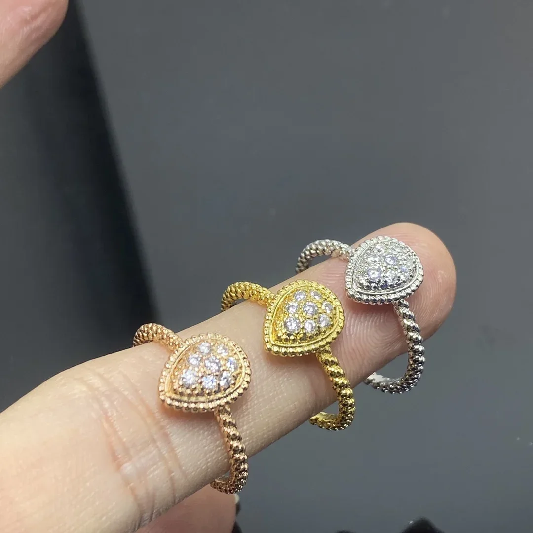 

2025 new high-end luxury s925 pure silver charming ring with heart-shaped diamond inlay