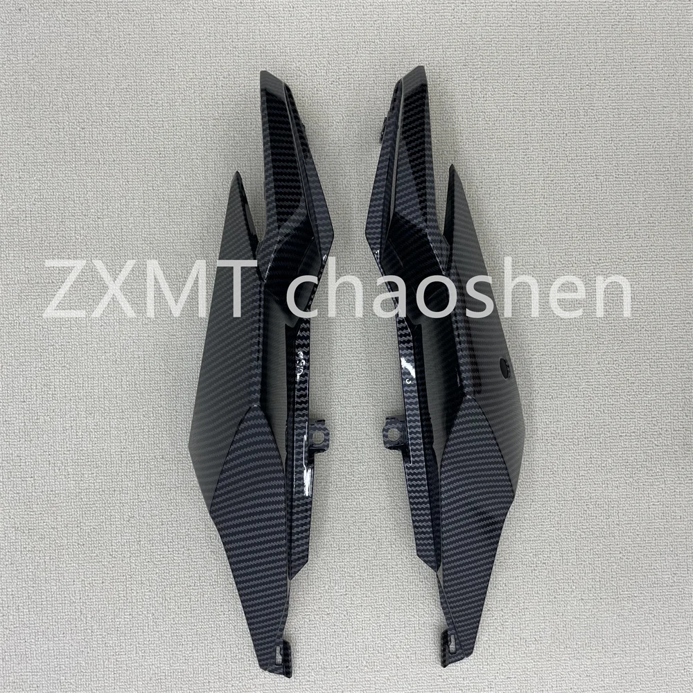 

The motorcycle fairing is suitable for the carbon fiber painted rear side panels of the Honda CB 650R CBR 650R from 2021 to 2023