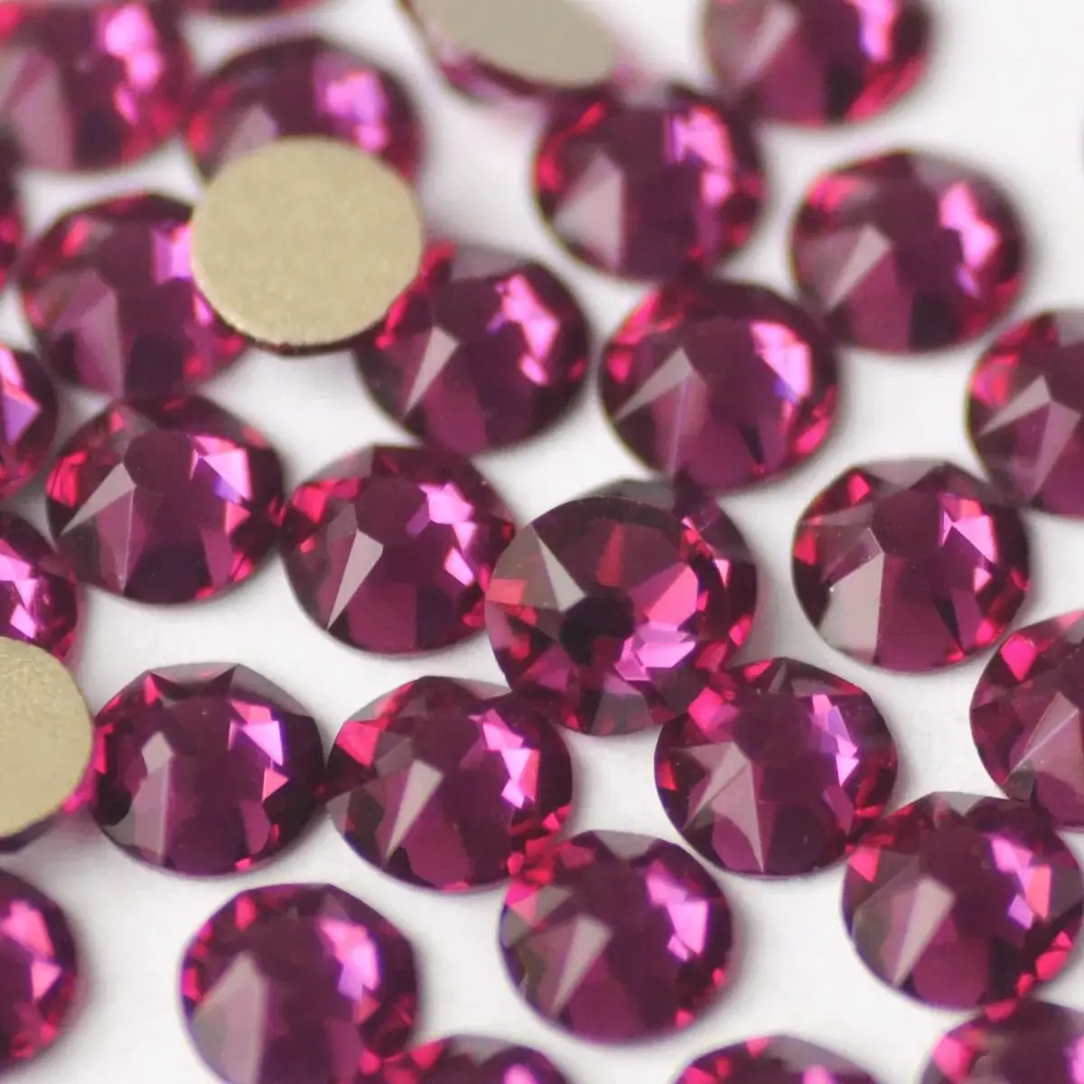 Xirius 8 big 8 small Fuchsia Crystal Non Hotfix Flatback Rhinestone For Clothing Glitter DIY Nail Art Garment Decoration