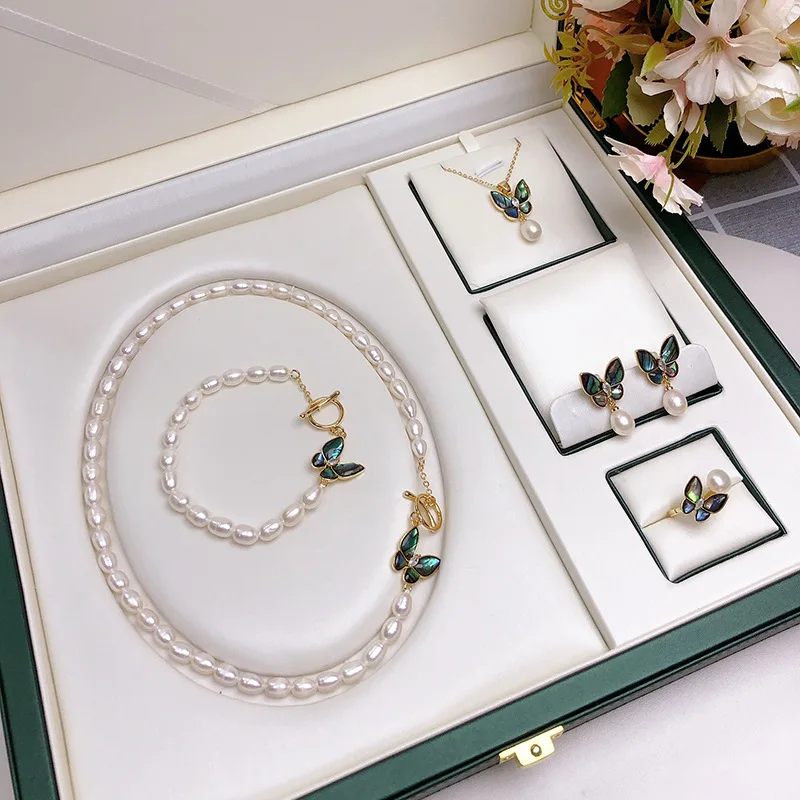 

Freshwater Pearl Necklace Set Women's Fashion Jewelry Exquisite Abalone Shell Butterfly Inlaid Accessories