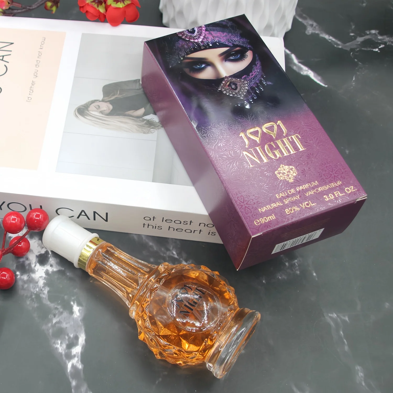 Arabskie produkty perfumowe z Dubaju, długotrwałe, uwodzicielskie, osobiste perfumy w sprayu, uwodzicielski, charakterystyczny zapach.