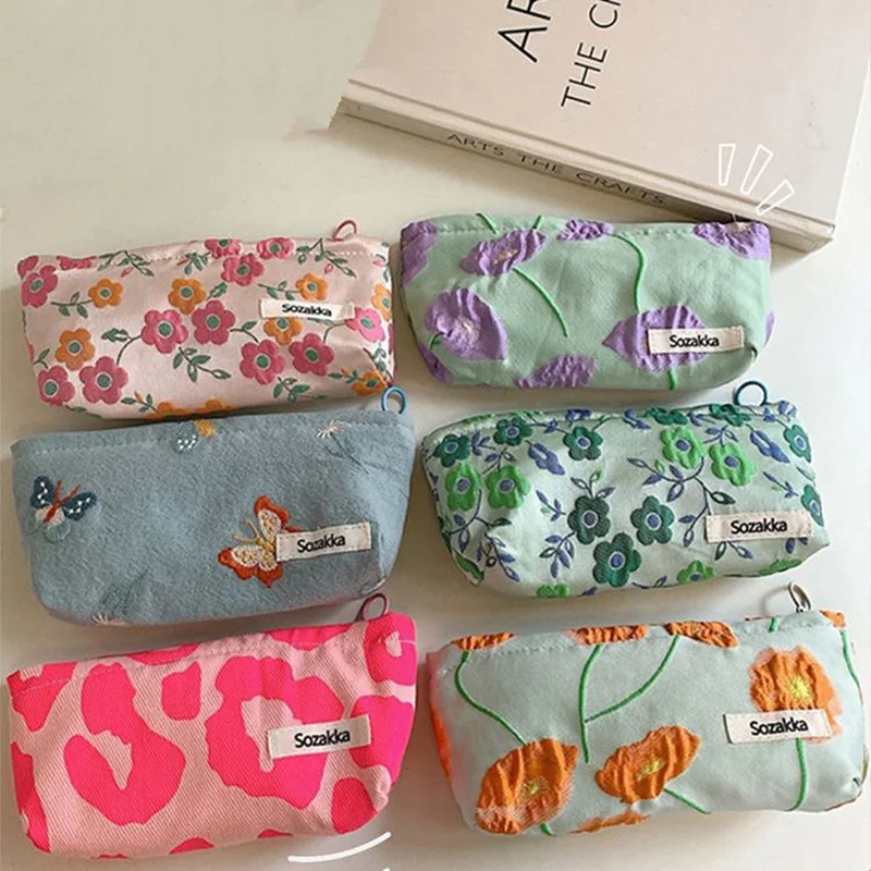 Girls' Ins Literary And Artistic Pen Bag Students' Exquisite Cultural And Creative Supplies Portable Travel Storage Bag Makeup B