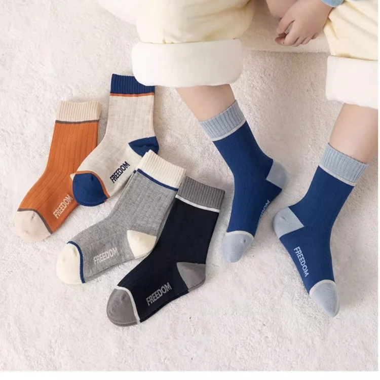 5 Paar Kindersocken, Frühlingssocken, Baumwollsocken, modische Socken mit geometrischem Buchstabenmuster für Jungen im Alter von 1–14 Jahren – Detail 10