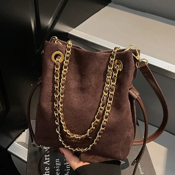 

2025 New Spacious Hobo Bag Chain-Strap for Women, Versatile Shoulder Crossbody Purse, Minimalist Bucket Bag, Roomy & Casual​