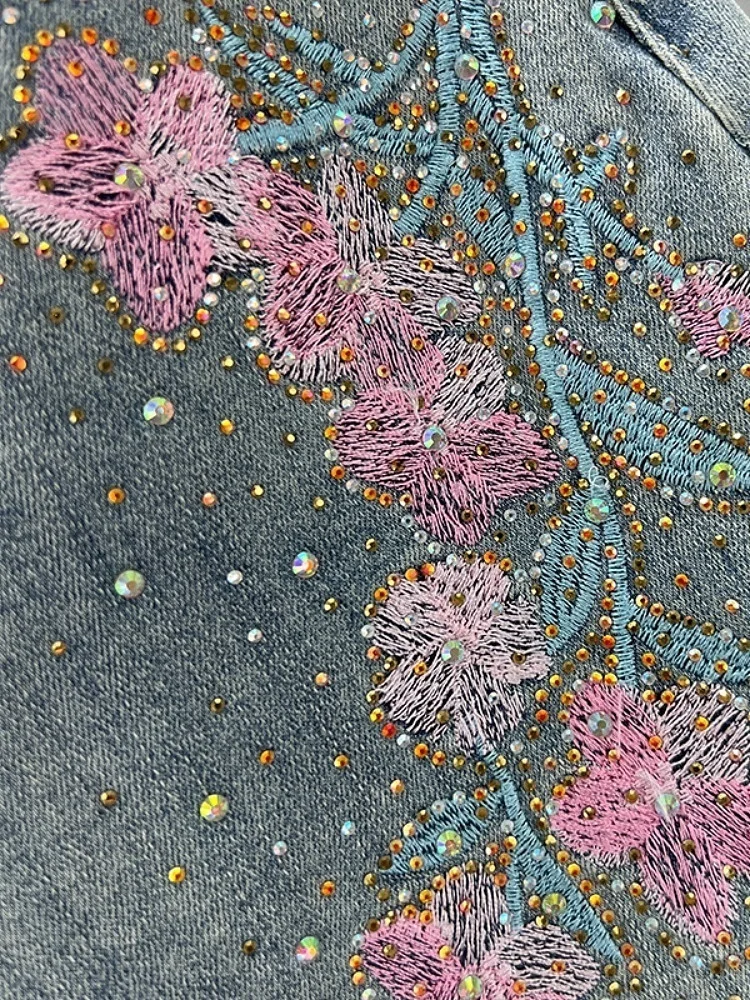 Embroidered denim skirt for women summer 2024 new high waist slim ins versatile hot diamond A-line skirt