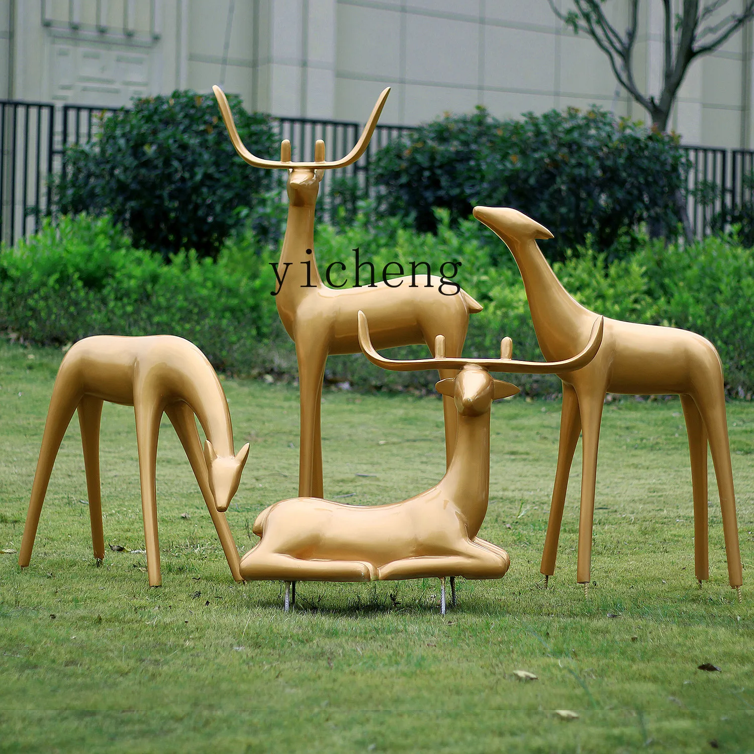 ZC outdoor abstract sika deer fiberglass sculpture new Chinese lawn landscape imitation copper deer golden deer ornament