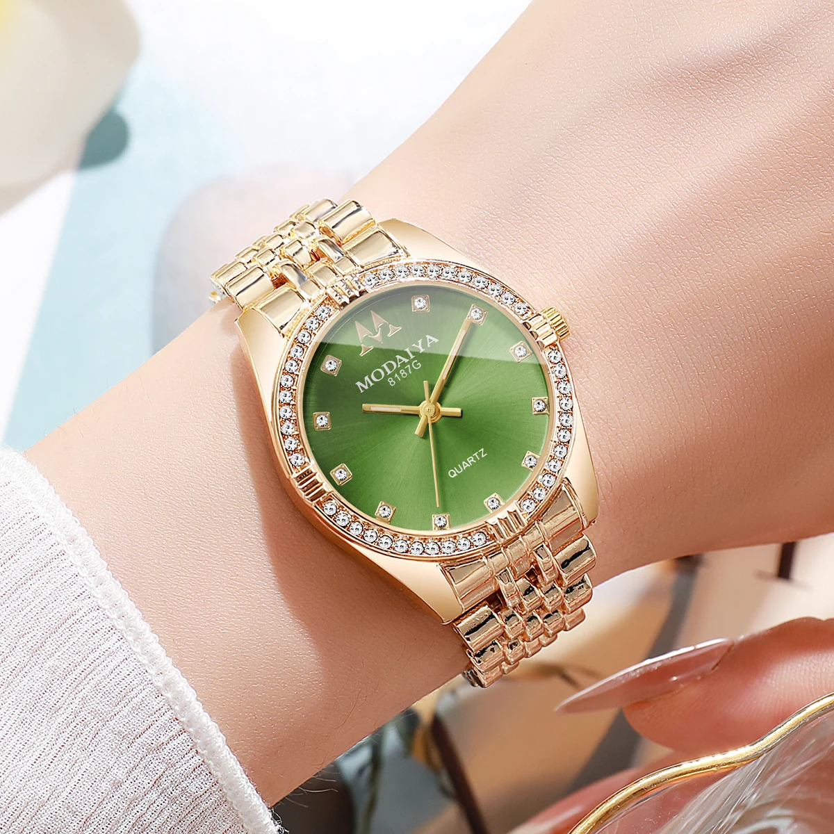 Ladies Quartz Watch Green Dial Rose Gold Steel Bracelet Rhinestone Bezel Elegant Women Wristwatch