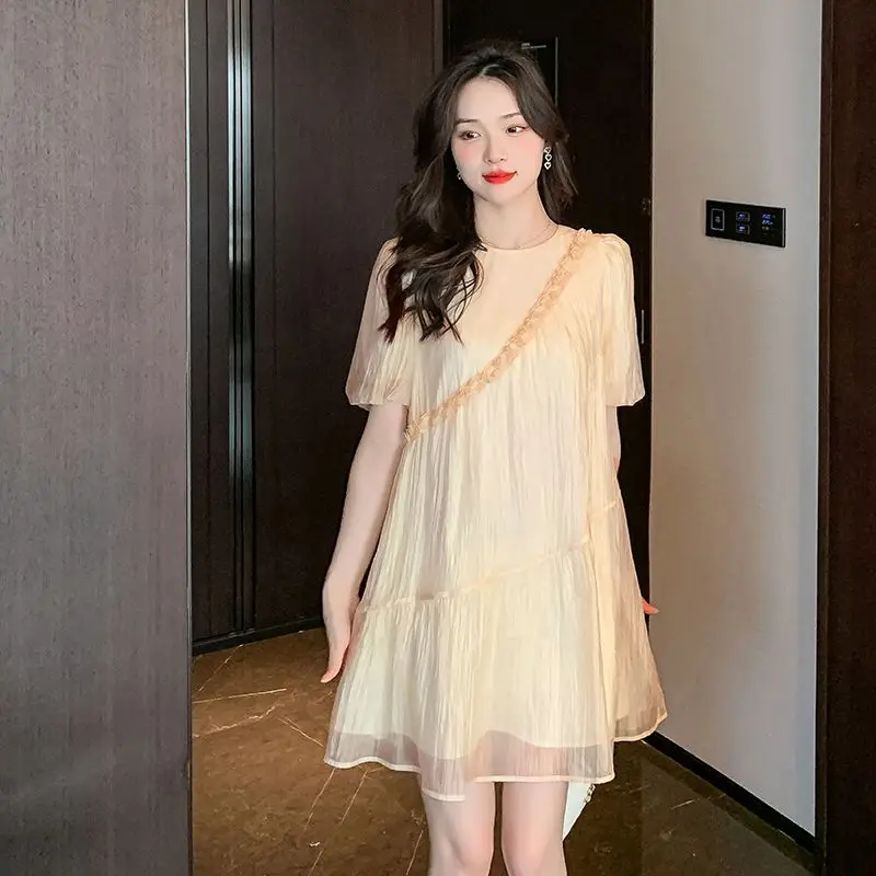 Vestido de gasa de manga corta nuevo para el verano 2025, falda acampanada adelgazante de estilo francés dulce elegante