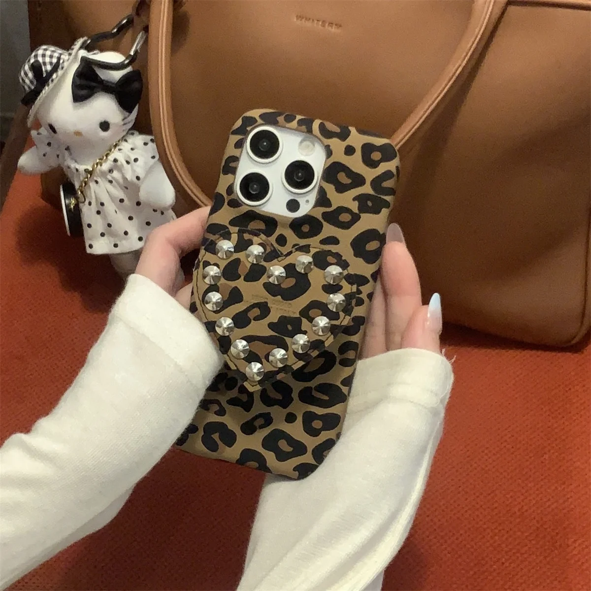 

New creative leopard print heart Phone Case For iPhone 16 15 14 13 Pro Max fundas iphone 15 case Protective cover 16