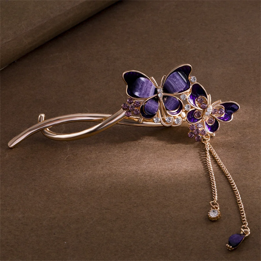 

2026 Retro Alloy Butterfly Hair Clip Buckle Clip Ladies Fashion Temperament Versatile Tassel Twist Clip Hair Clip Hair Accessory