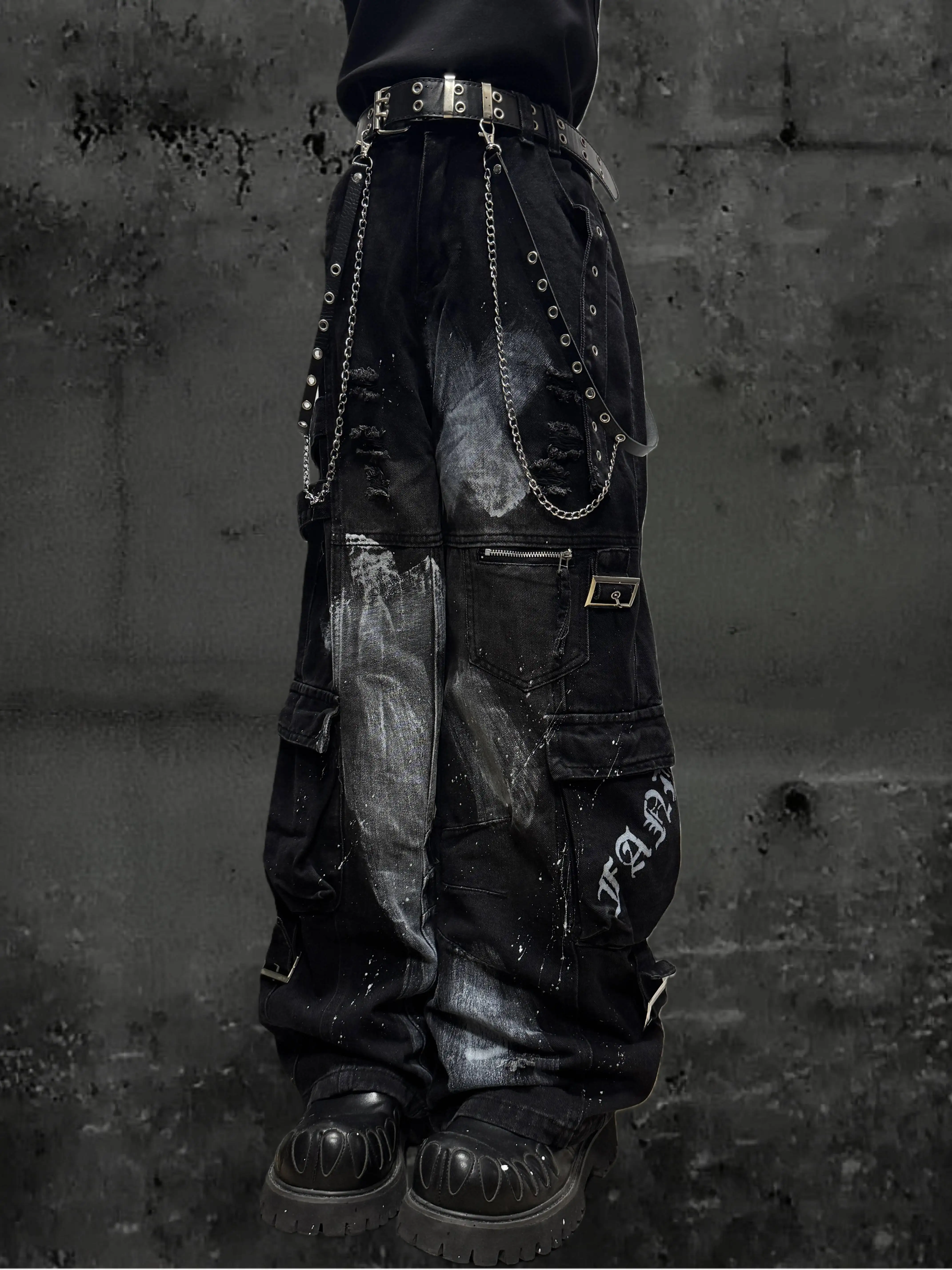 

Готические панк-джинсы унисекс 2026: рок-граффити, карго, с эффектом брызг краски, широкие штанины, рваные, с множеством карманов