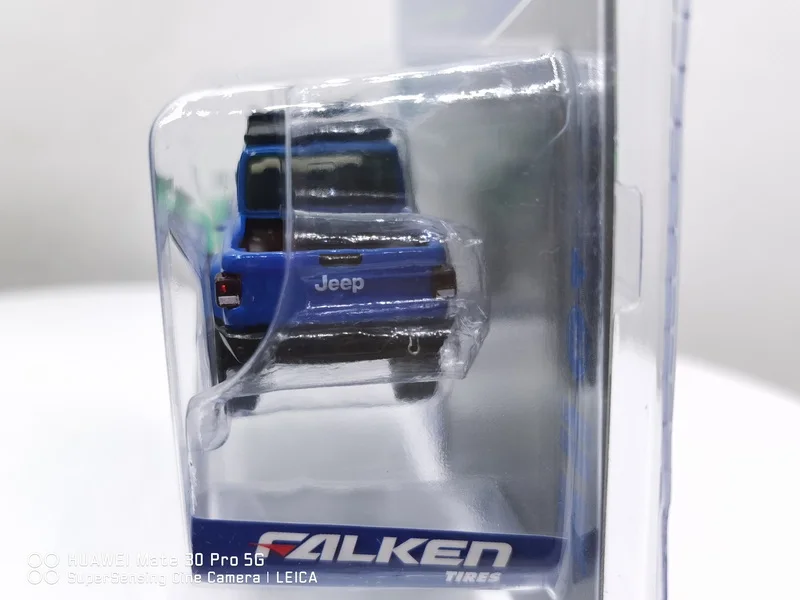 GreenLight 1/64 2021 Jeep Gladiator falken  Collector Edition Metal Diecast Model Race Car Kids Toys Gift