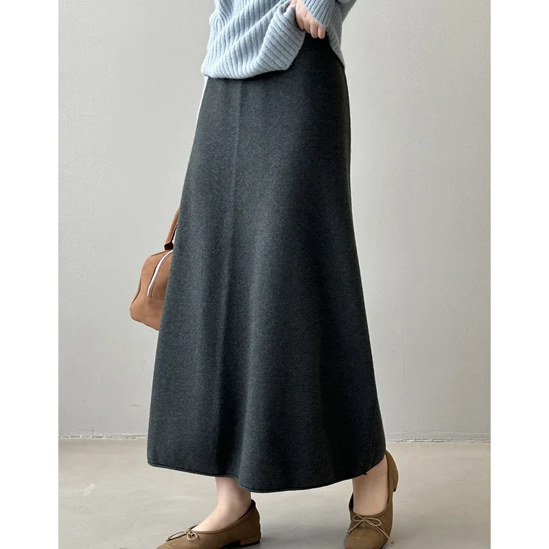 2024 Autumn/Winter New Long Straight Knitted Half length Skirt for Women, High Waist and Slimming Curled Edge Woolen Skirt