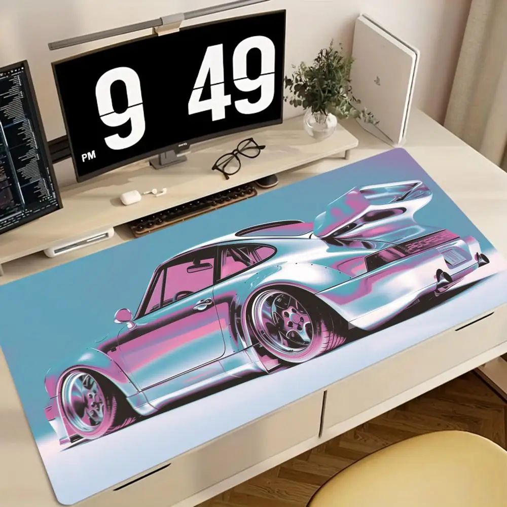 

XXL Gaming Mouse Pad, Cool Gradient Racing Car Design, Laptop Accessory, Dirt-Resistant and Durable Rubber Mat, Gift for Gamers