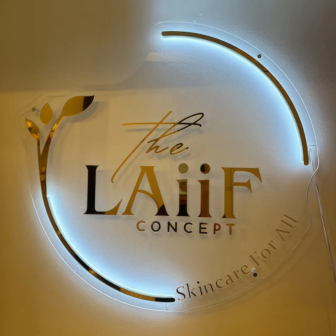 Sinais de metal acrílico led personalizados usados para logotipo de negócios bar escritório cafeteria 3d beleza cabelo estúdio sinal acrílico led sinais de néon