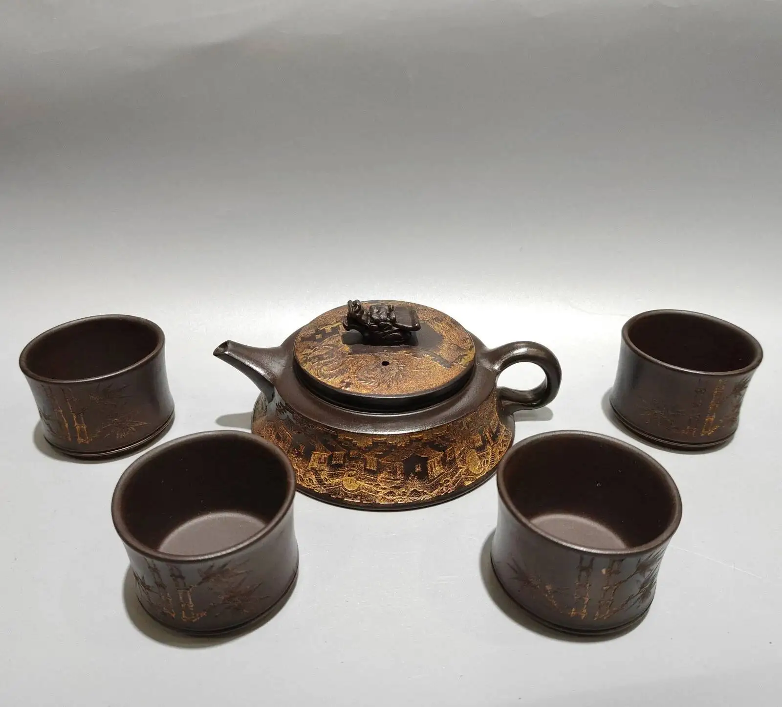 Chinese Yixing Zisha Clay Handmade Exquisite Teapot - Jade Gold Flying Dragon With Celestial Colors