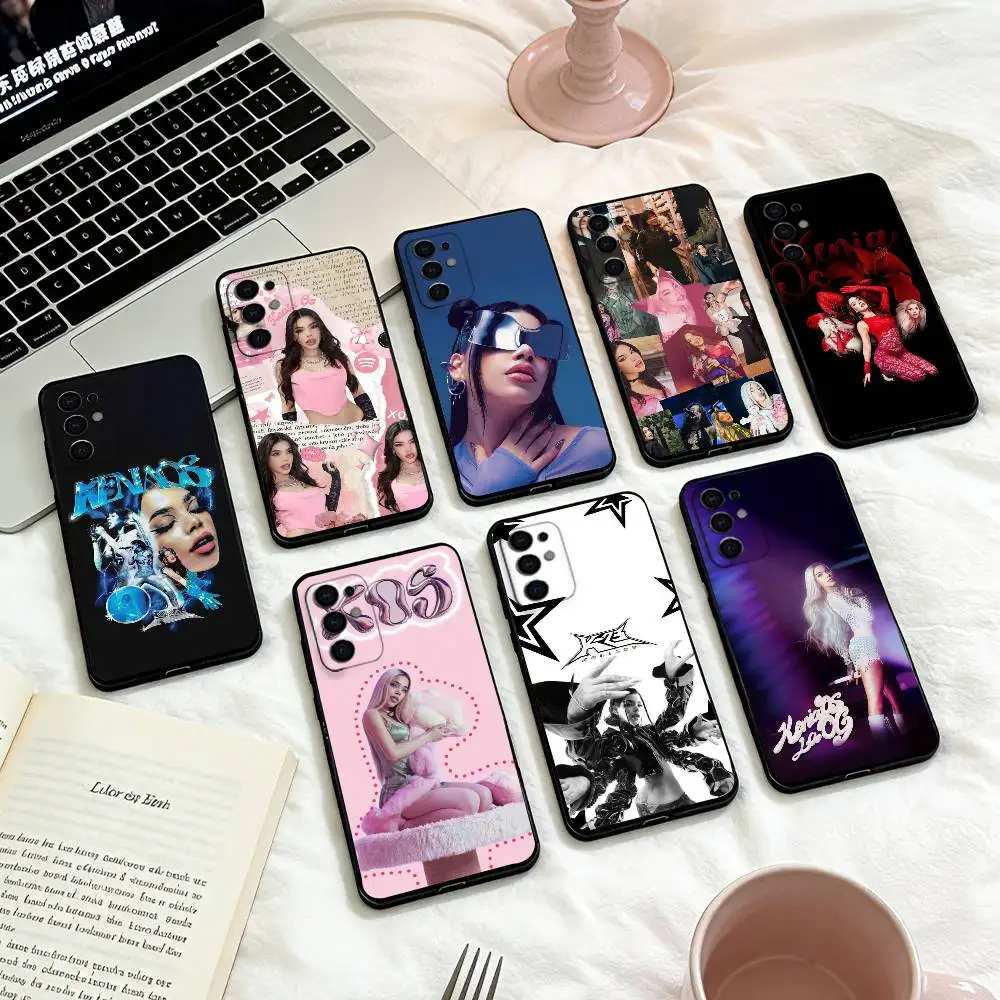

Singer Kenia O-S Phone Case For Samsung S25,24,23,22,30,21,10,9,Ultra,Plus,Lite,FE,4,5 G Soft Black Case