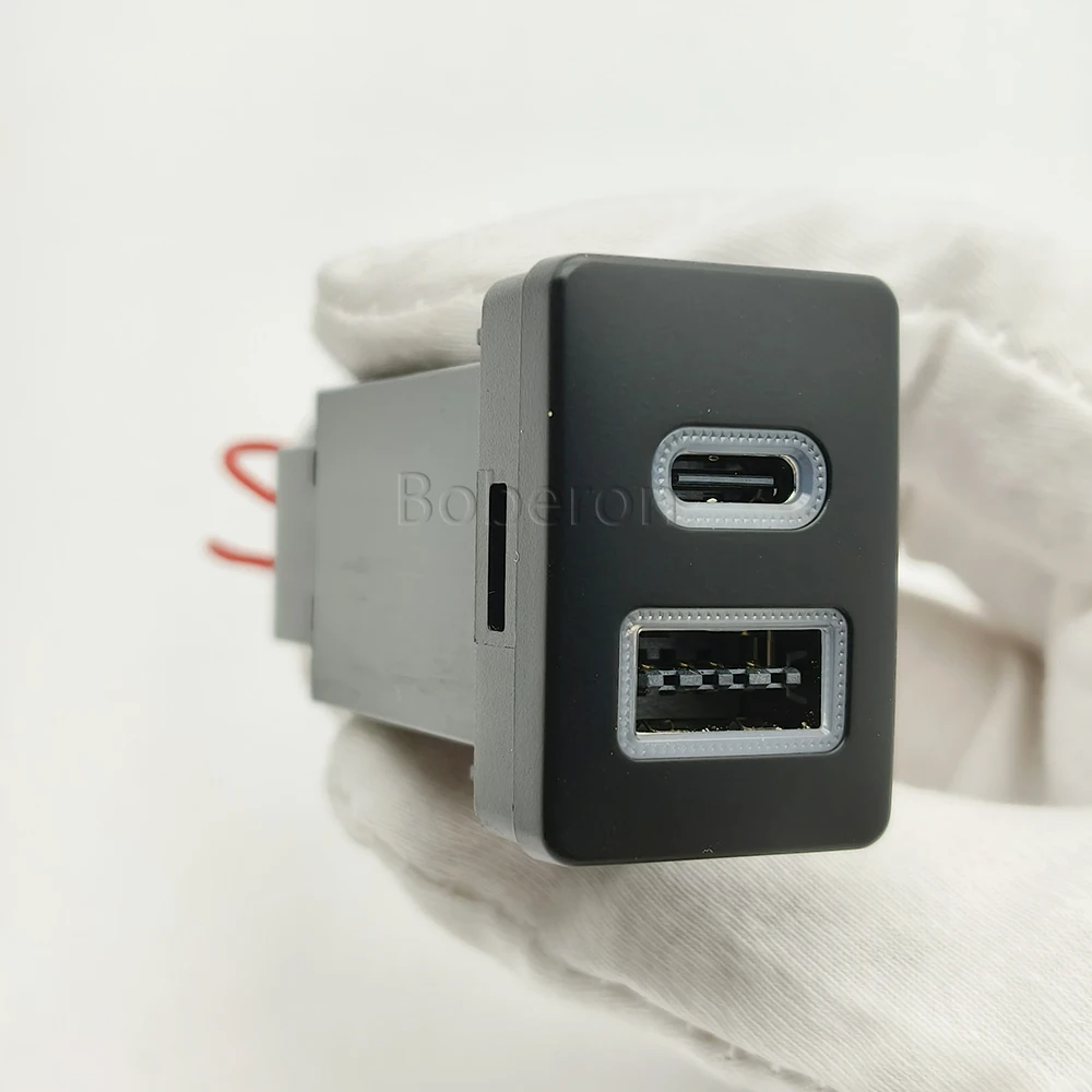 Thumbnail 4 - #17 Cheap USB Car Chargers Worth Buying