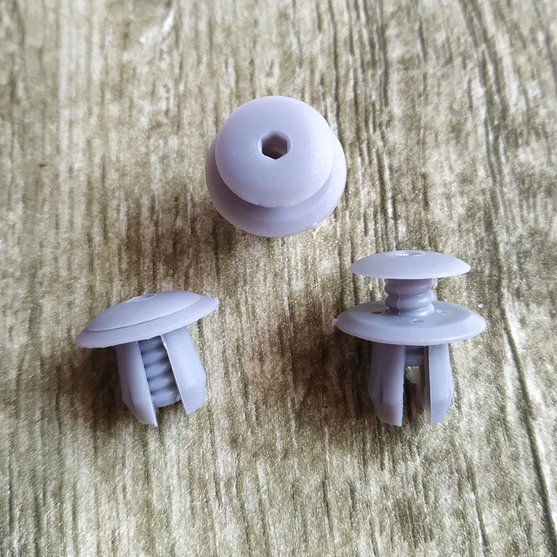 

50Pcs Auto Fastener Trim Panel Lining Clips 9mm Hole For VW Volkswagen T4 T5 Transporter Eurovan Car Plastic Rivets