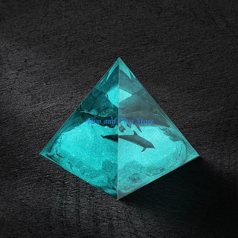 HX6F Silicone Pyramid Molds Mold Pyramid Resin Ornaments Mold