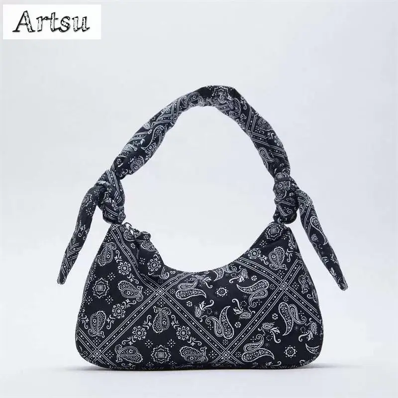 

Fashion Shoulder Bags Women's Advanced New Canvas Bag Black Print Axillary Bag Trend Leisure Versatile Outdoor Handheld Bag