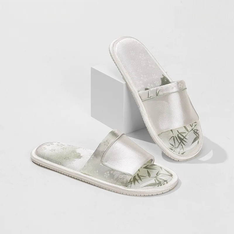 

Soft Satin Women's Summer New Style Chinese-Style Indoor Home Slippers Anti-Slip Silent Fashion Slippers Wearable All Year Round