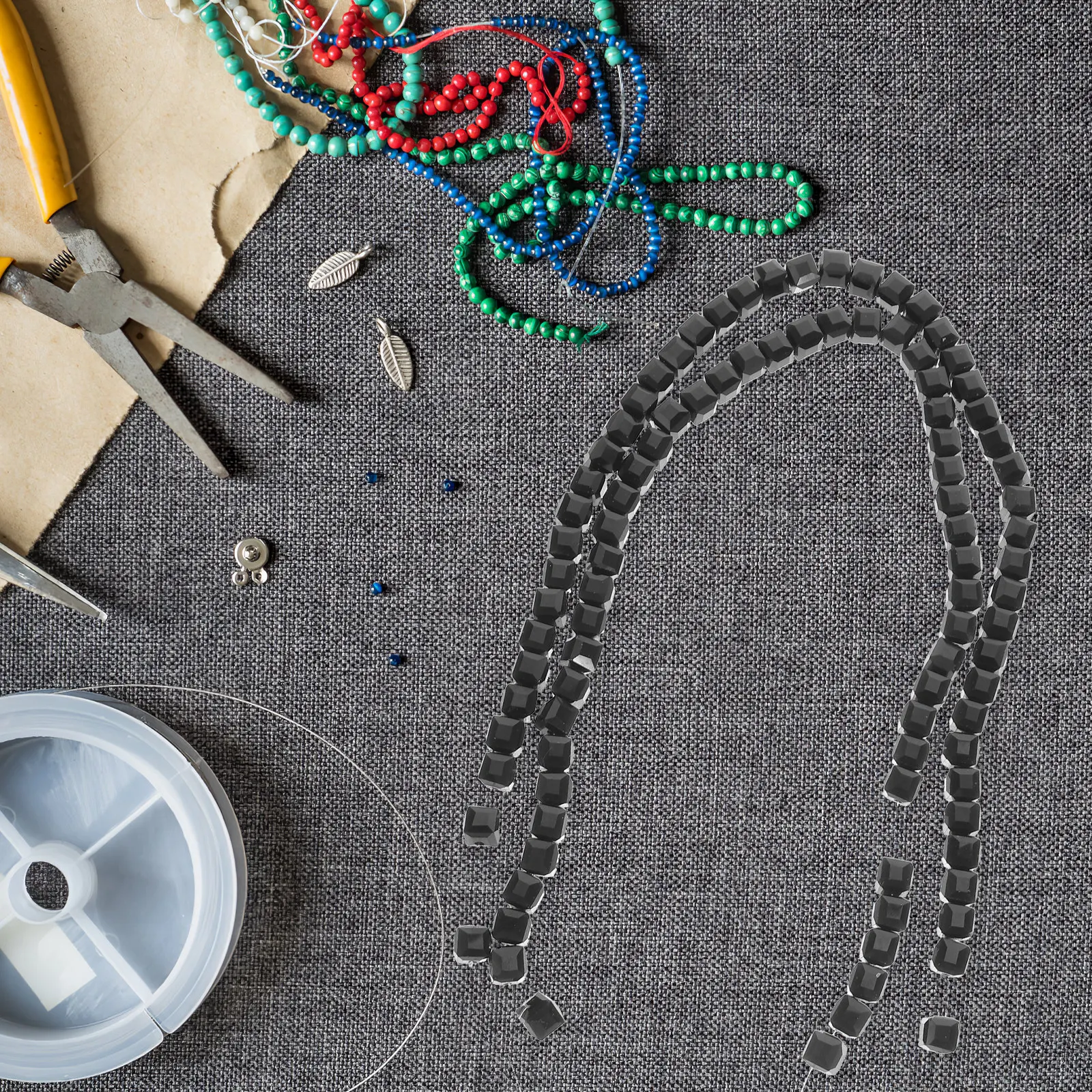 

Delicate Glass Beads Craft Square Loose Bulk Bracelet Necklace Jewelry Making DIY Accessories for Crafts for crafts