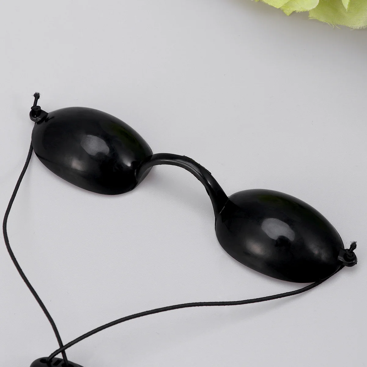 قناع حماية العين الأسود غير الشفاف للبالغين، درع عين فائق للدباغة بالأشعة فوق البنفسجية، النوم الأحمر، السفر، المشي لمسافات طويلة، التخييم