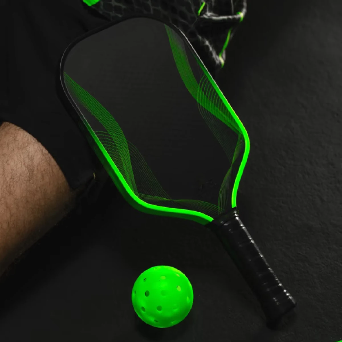 مجداف كرة المخلل الرغوي TFP الاحترافي - يتميز بتقنية الدفع الأساسية من ألياف الكربون Toray T800