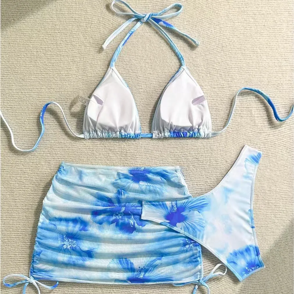 Conjunto de Bikini Sexy de 3 piezas para mujer, traje de baño dividido estampado con correa para el cuello, traje de baño con falda cubierta, traje de baño Biquine Brasileiro