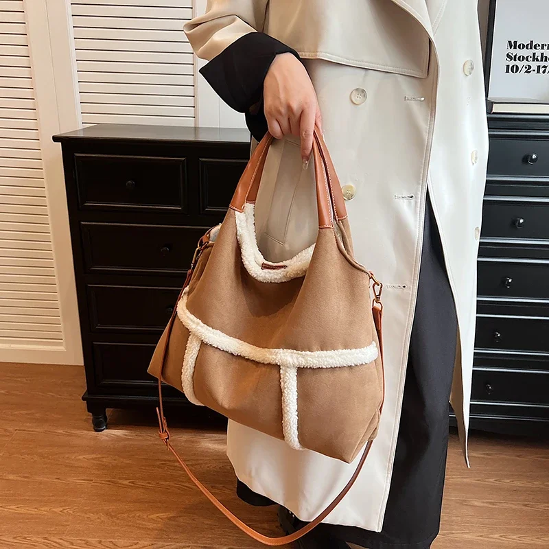 Winter New High Quality Women's Bag Youth Fashion Trend Versatile Handbag Hot Selling Large Capacity Casual Women's CrossbodyBag