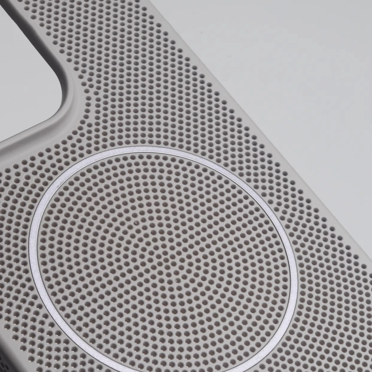 Ultracienkie, oddychające etui chłodzące z funkcją rozpraszania ciepła do iPhone'a 17 16 Pro Max 15 14 13 12 Air Magsafe z obsługą ładowania bezprzewodowego — zdjęcie produktu 3