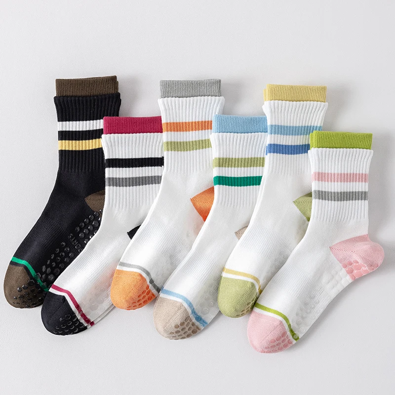 3 Pair Women's Pure Cotton Yoga Socks Striped Mid-Barrel Cotton Non-Slip Indoor Fitness Pilates Women's Boneless Sports Socks