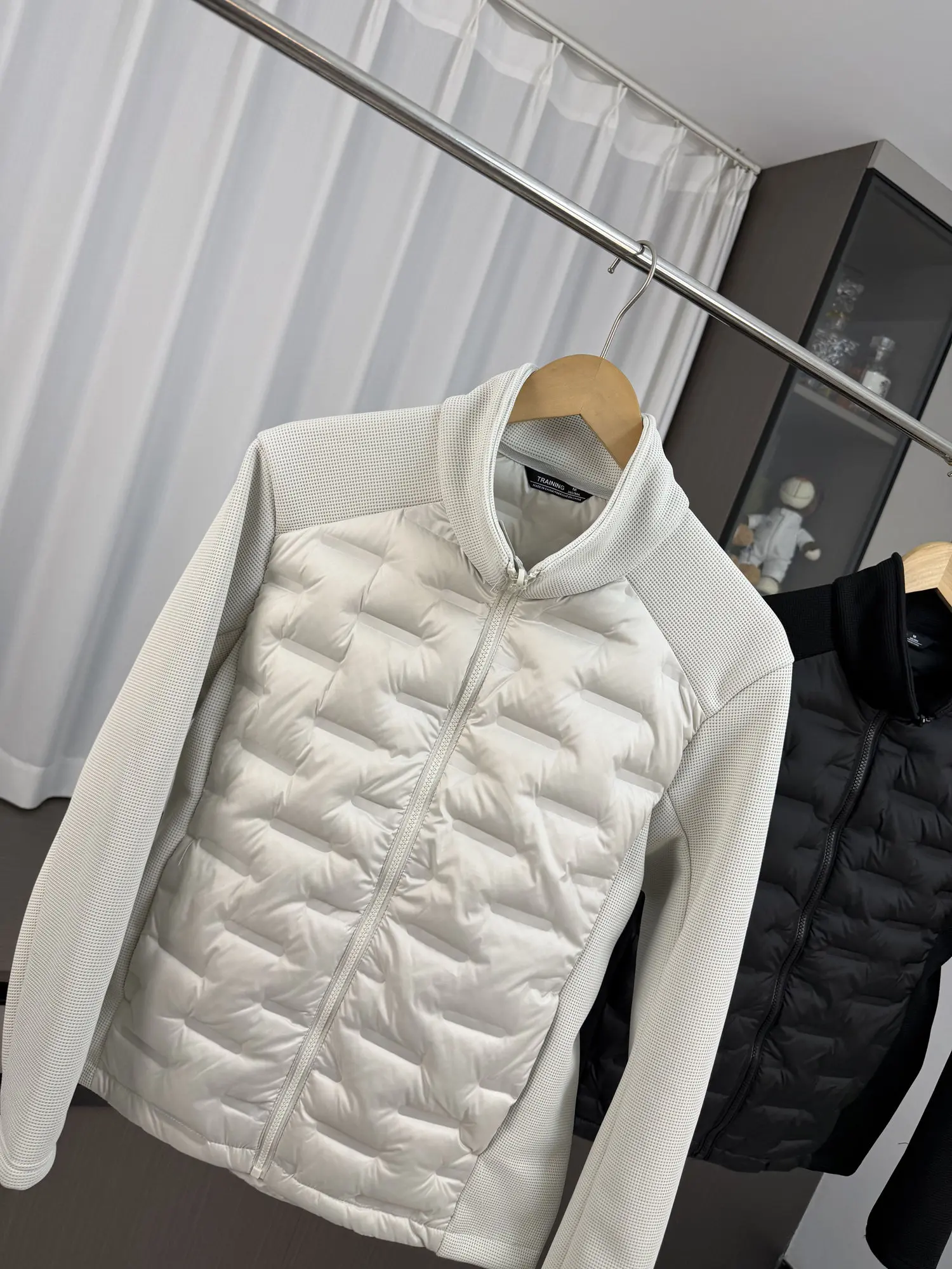 Unisex Winter Outdoor Windproof and Warm Stand Collar Down Jacket Outerwear Trend Lightweight puffer men Down jacket