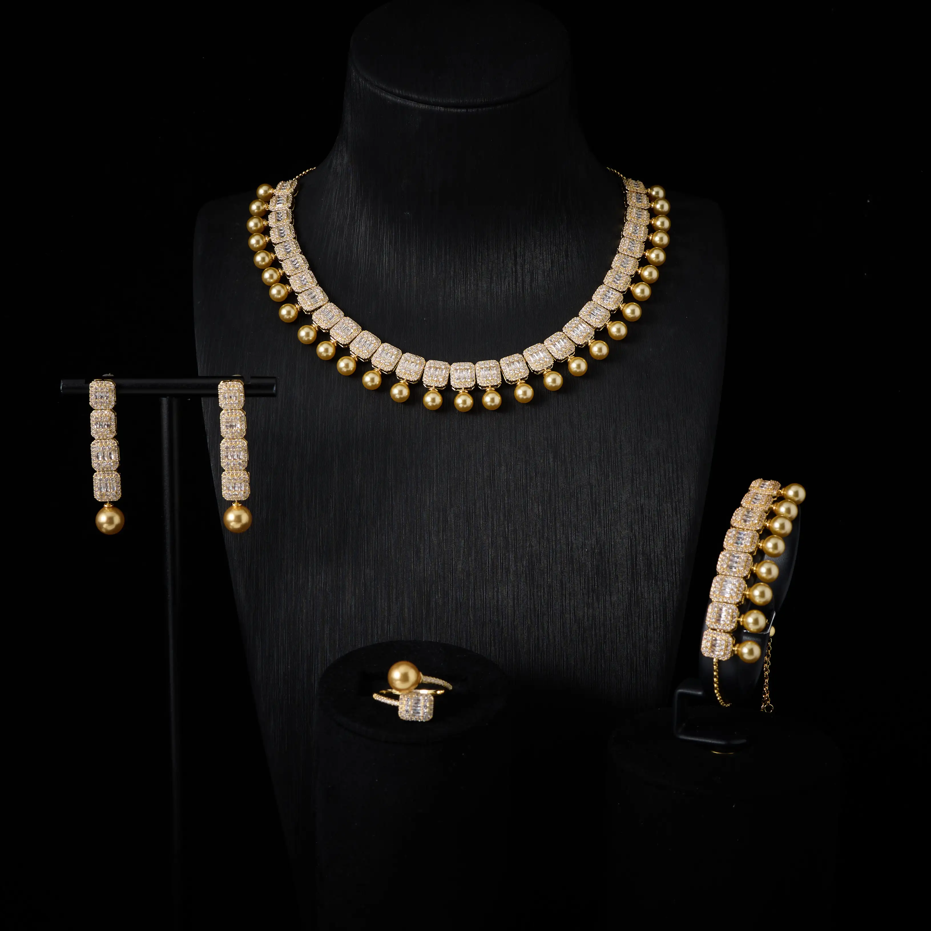 New Year's Treats~Choker Pearl Necklace Suit Cubic Zirconia Pearls Jewellery Set Gold Plated Bolo Chain Women's Jewelry
