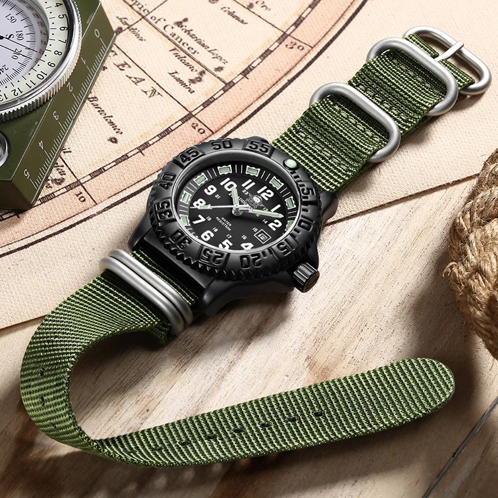 Addiesdive New Men's Quartz Watch Outdoor Sports Luminous Tube Analog Watch 50M Waterproof Nylon Strap