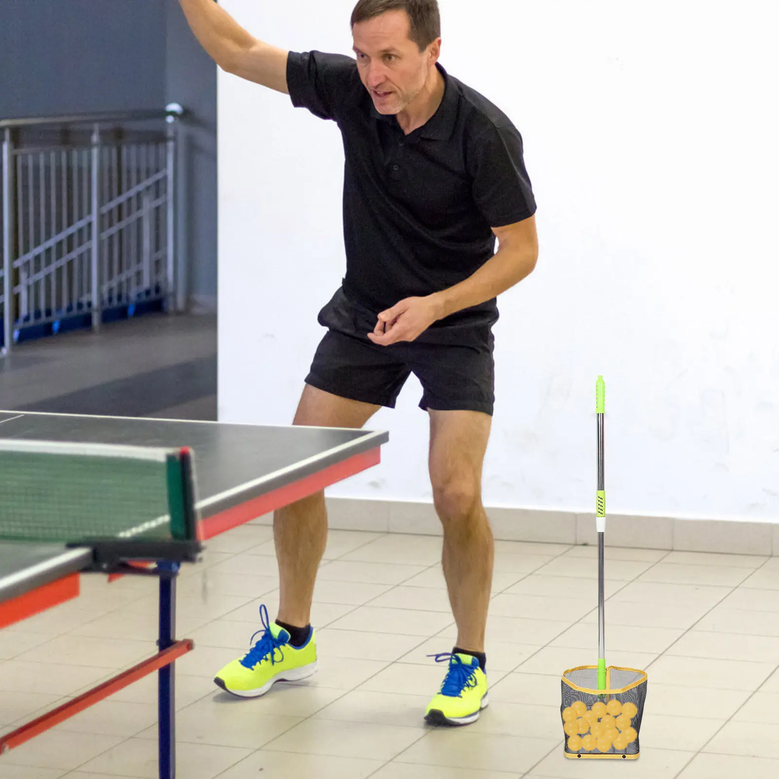 

Heavy Duty Table Tennis Ball Picker Large Capacity Portable Ball Catcher with Adjustable Detachable Handle for Court Training