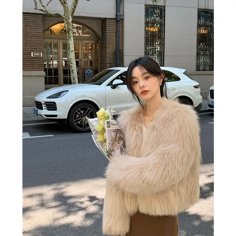 2024 Autumn Fashion Faux Fox Fur Coat Women Korea Fashion Warm Feather Coats Loose Short Outercoat Lady Party Elegant Outfits