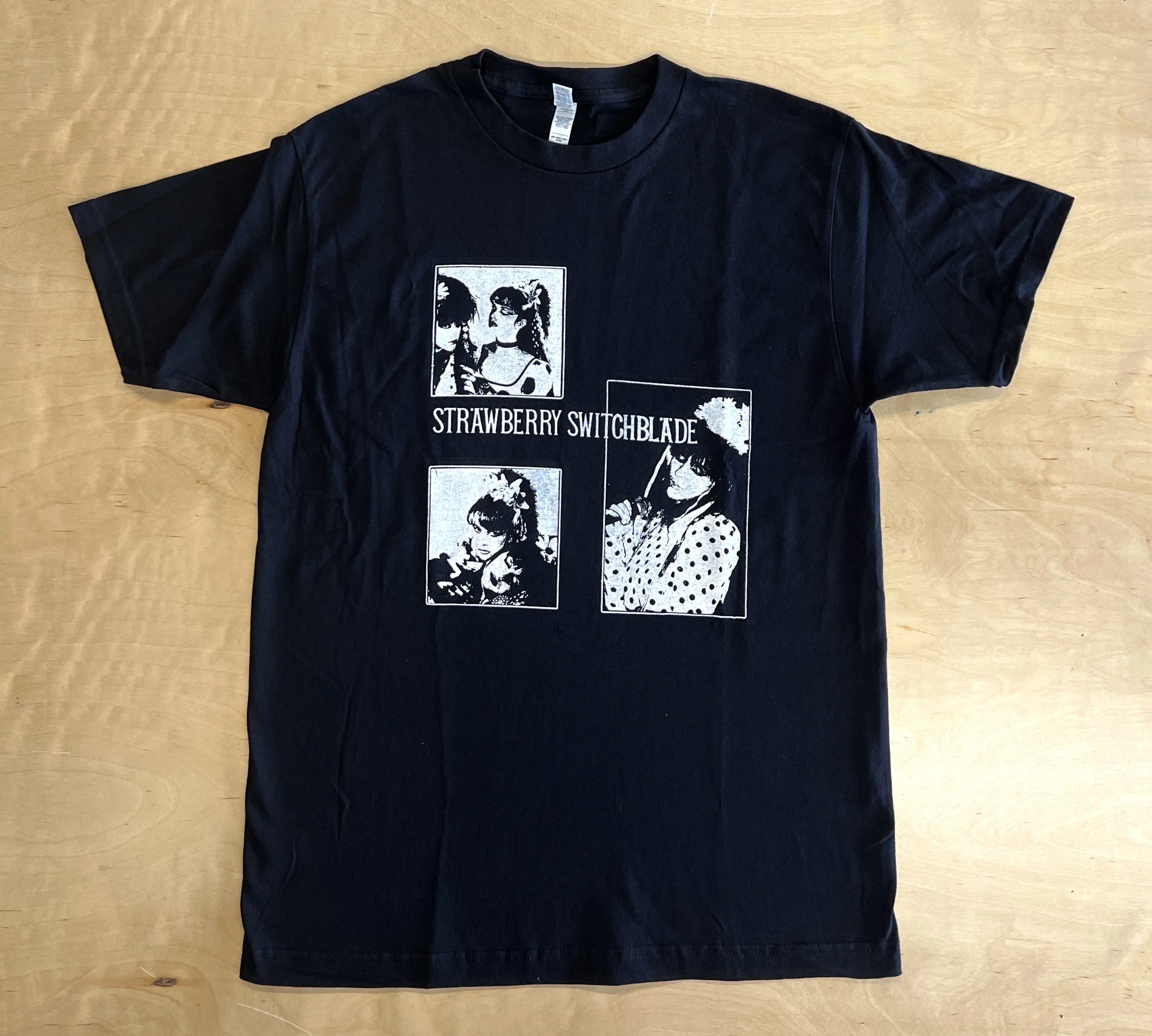 

Strawberry Switchblade fan arT T Shirt