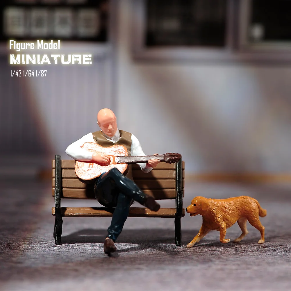 Miniaturmodell 1/24 1/43 1/64 1/87Street Artist sitzt auf einer Parkbank, spielt Gitarre, bemalte Figur, Modellspielzeug, Ansicht, Dekoration