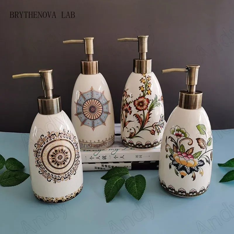 European Ceramic Soap Bottle Flowers Overglaze Decorative Shampoo Bottles Press Ice Crack Home Bathrooms Decoration Accessories
