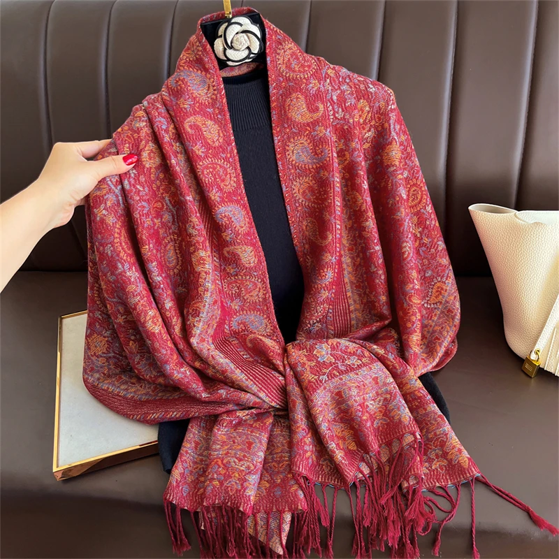 

Bohemian Autumn Paisley Cashmere Shawl for Women Jacquard Pashmina Warm Winter Scarves Print Design Lady Foulard Stoles Scarf