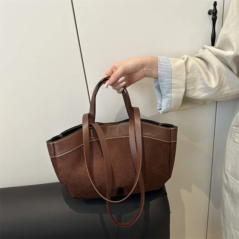 

Light Luxury Brand Designer Tote Bag Stylish Large-capacity Bucket Bags New Suede Shoulder Bag Solid Color Simple Versatile Bags