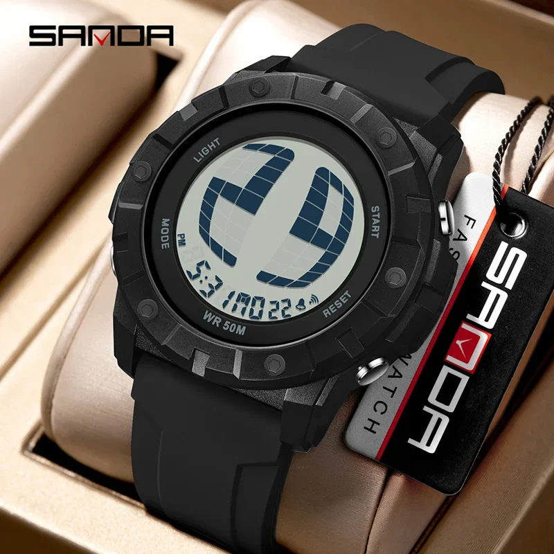 SANDA Hot Selling Men Sports Electronic Watch Silicone Strap Fashion Waterproof 50M Lifting Light Rolling Screen Digital Watch
